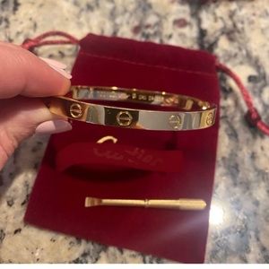 Size 16 gold bracelet